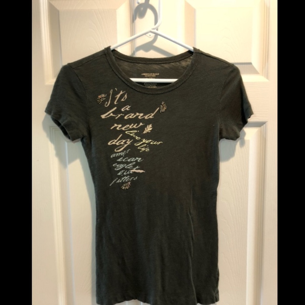 American Eagle Green T-Shirt